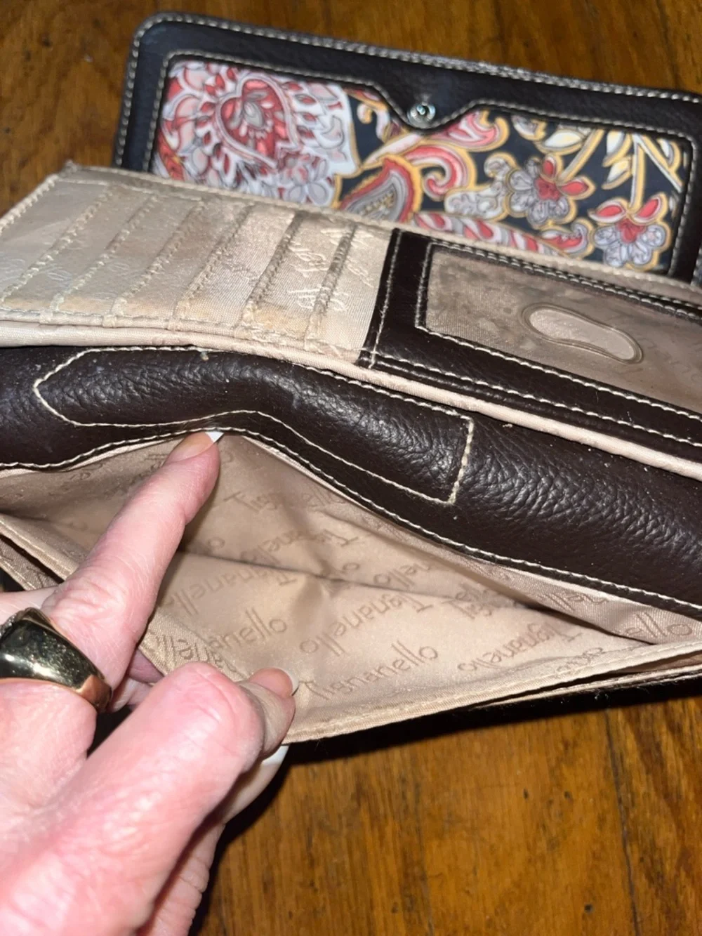 Tignanello sleek leather